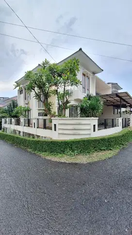 Rumah Siap Huni Hook Asri Disewakan Di Sektor 1 Bintaro