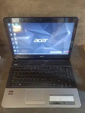 Dijual Laptop Acer Aspire E1-421 No Minus Fullset