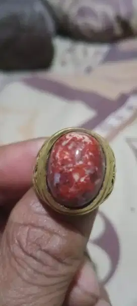 Jual cepat batu akik / permata red borneo kristal