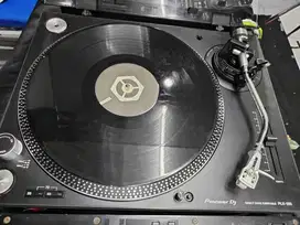 ALAT DJ PIONERR - 2 UNIT TURNTABLE PLX500 - SIAP PAKAI