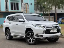 Pajero Sport Dakar 4x4 Putih Metalik 2018. SUV Sangar Cuma DP 5 JT