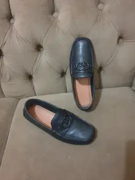 Mulus .authentic sepatu .loafers gucci size 40