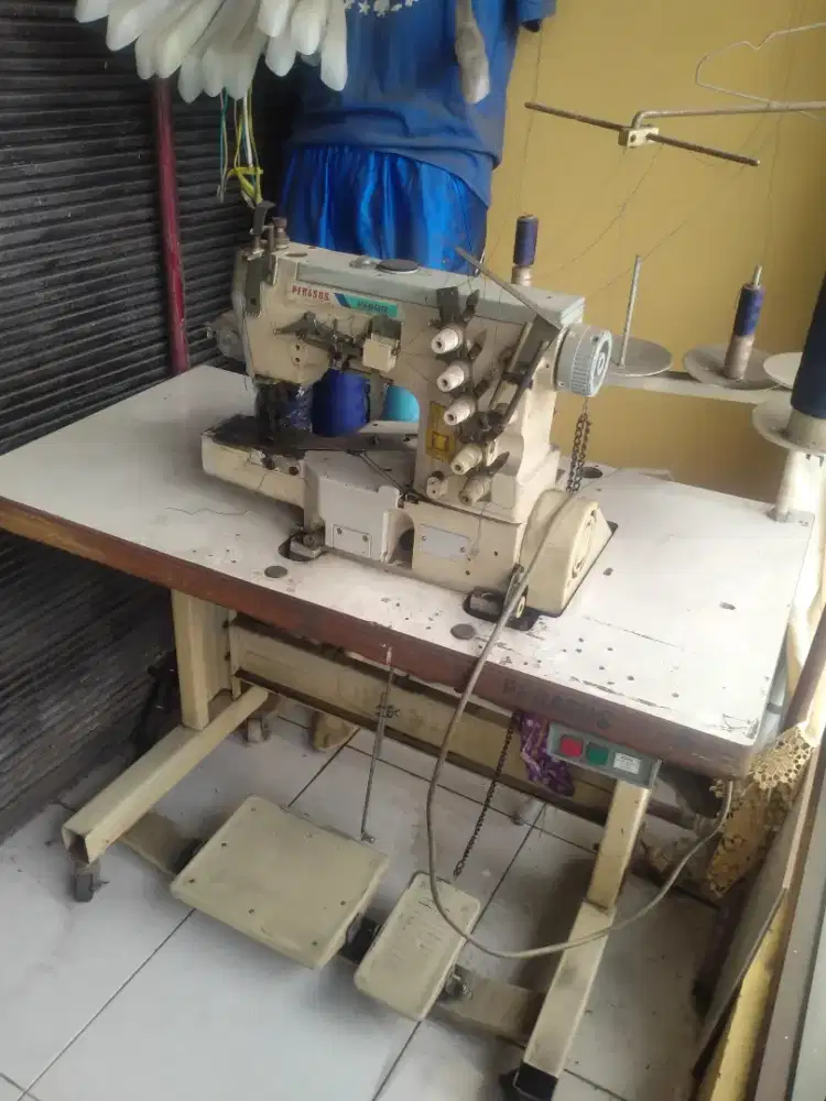 Di jual BU mesin overdek murah