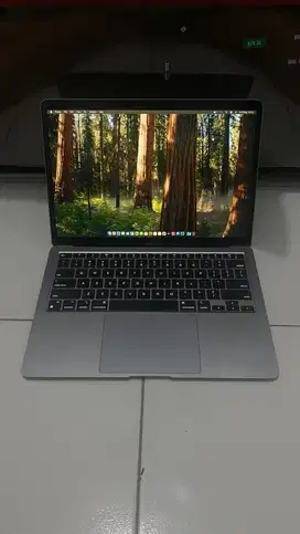MACBOOK AIR M1 2020 16/256