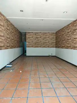 Ruko Bagus Strategis Siap Pakai di Taman Kopo Indah 3
