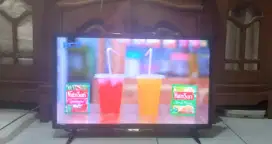 DIGITAL TV POLYTRON 32 IN