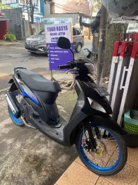 Yamaha MIO Sporty Nonstep 2006 HITAM