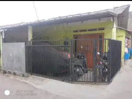 DI JUAL RUMAH CEPAT + ISI WARUNG DI KEBALEN BEKASI