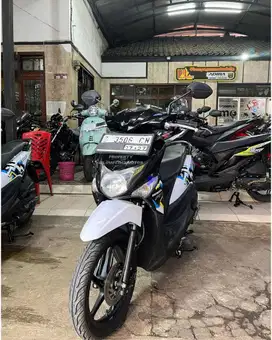 Honda beat fi pop 2017