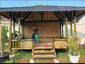 Gazebo Bambu Lesehan