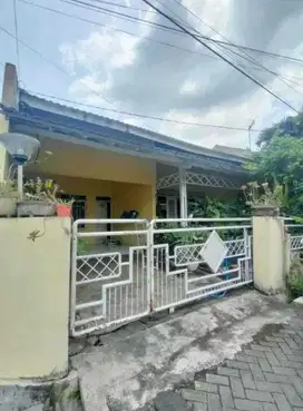 Rumah Hook di Panda Barat dekat sekolah PAPB