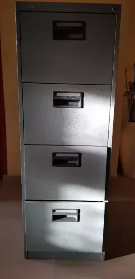 DIJUAL LEMARI KABINET