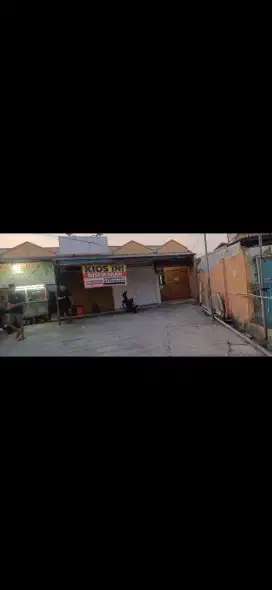 Disewakan Kostan Full AC & Kios Murah untuk Usaha Lokasinya Strategis