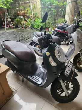 Scoopy keyless hijau 2023 gbm