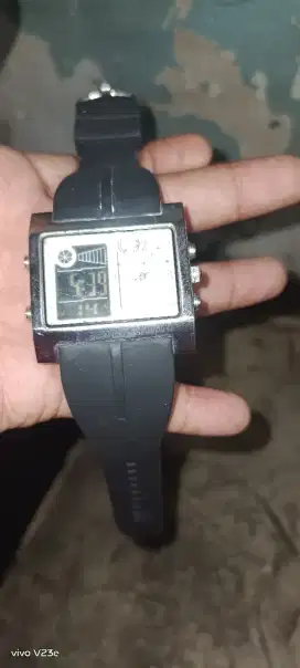 Jual jam bekas KONDISI ORI DAN NORMAL