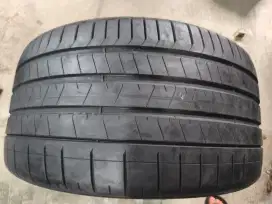 Pirelli pzero 305 30 R21