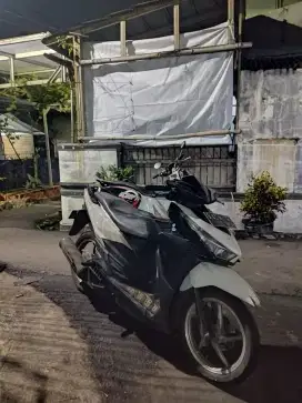 Vario Led old idling stop tahun 2015