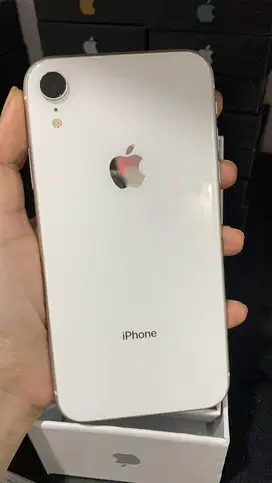 iPhone second inter Xr 64gb fullset on all operator