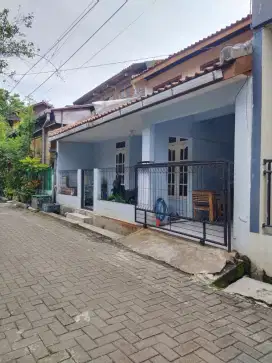 Jual Rumah 1,5Lantai Tengah Kota d Pancakarya Rejosari