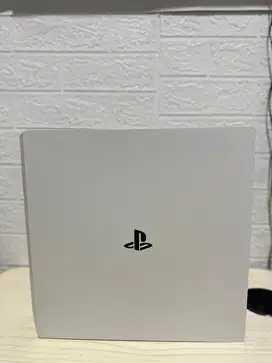 WTS PS4 PRO 2TB