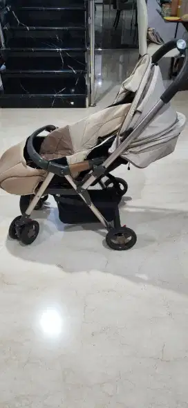 Stroller combi made in Japan