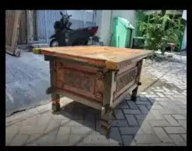 Meja jodang madurà