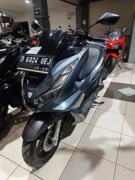 PCX 160 CBS - SRI SANJAYA MOTOR - BERGARANSI