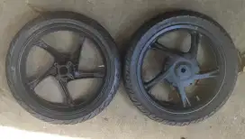 Velg racing ori mio r14 + ban siap pakai..