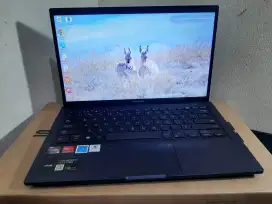 Laptop Asus Experboox AMD Ryzen 3