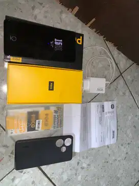 Poco F6 Snapdragon 8s Gen 3 Ram 12/512 Black