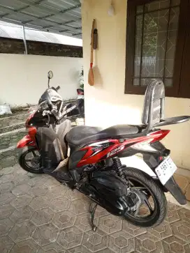 Honda Vario KZR 125 thn 2012