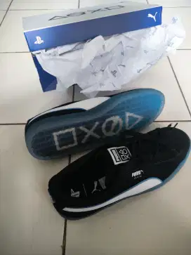 Sepatu PUMA X PLAYSTATION
