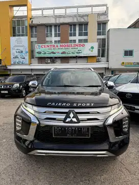 Pajero Sport Dakar 4x2 AT 2022 istimewa dp 65 jt