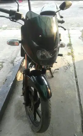 Dijual motor merk Bajaj tipe Pulsar 200cc Dtsi