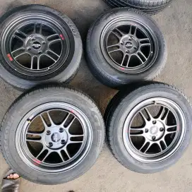 Enkei rpf1 ring 15 pcd 4x100 ET 40 ban 185/60 R15 4pcs