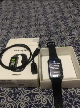 SAMSUNG SMARTWATCH FIT 3