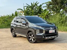 KONDISI BAGUS!! Mitsubishi Xpander 1.5 CROSS AT 2019 ABU