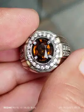 Batu Garnet mali 1.485 crat ring perak memo NGR top kristal clean