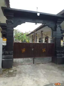 Jual kost - kostan lantai 1 di Bringkit Mengwi Bali