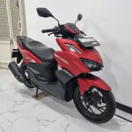 Honda New Vario 160 Keyless ESP CBS ISS LED Fi 2023 bulan 8 Km 7 rb