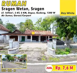 Dijual Tanah Bonus Bangunan Lama di Sragen Wetan, Sragen