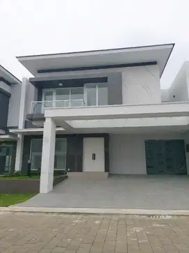 Dijual Rumah Mewah Cluster Pasadena Gading Serpong Tangerang