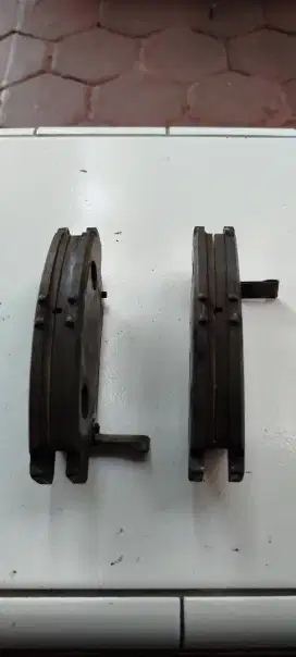 Kampas rem depan honda mobilio original