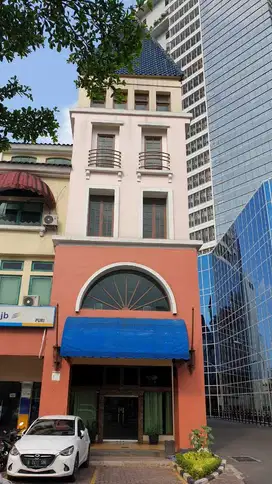 Ruko di Sentra Niaga Puri Indah, Jakarta Barat