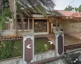 rmh 1lantai dekat dari kampus uin
