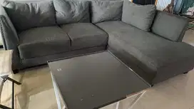 Dijual sofa L dan meja