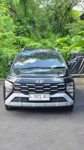 Hyundai STARGAZER X Prime 6 seat