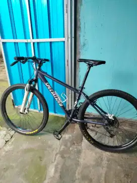sepeda specialixed aluminium ringan banget