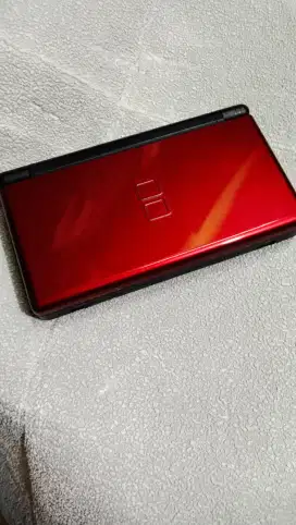 Nintendo DS lite kondisi normal