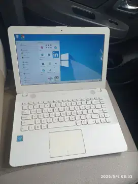 Laptop asus masih bagus banget
